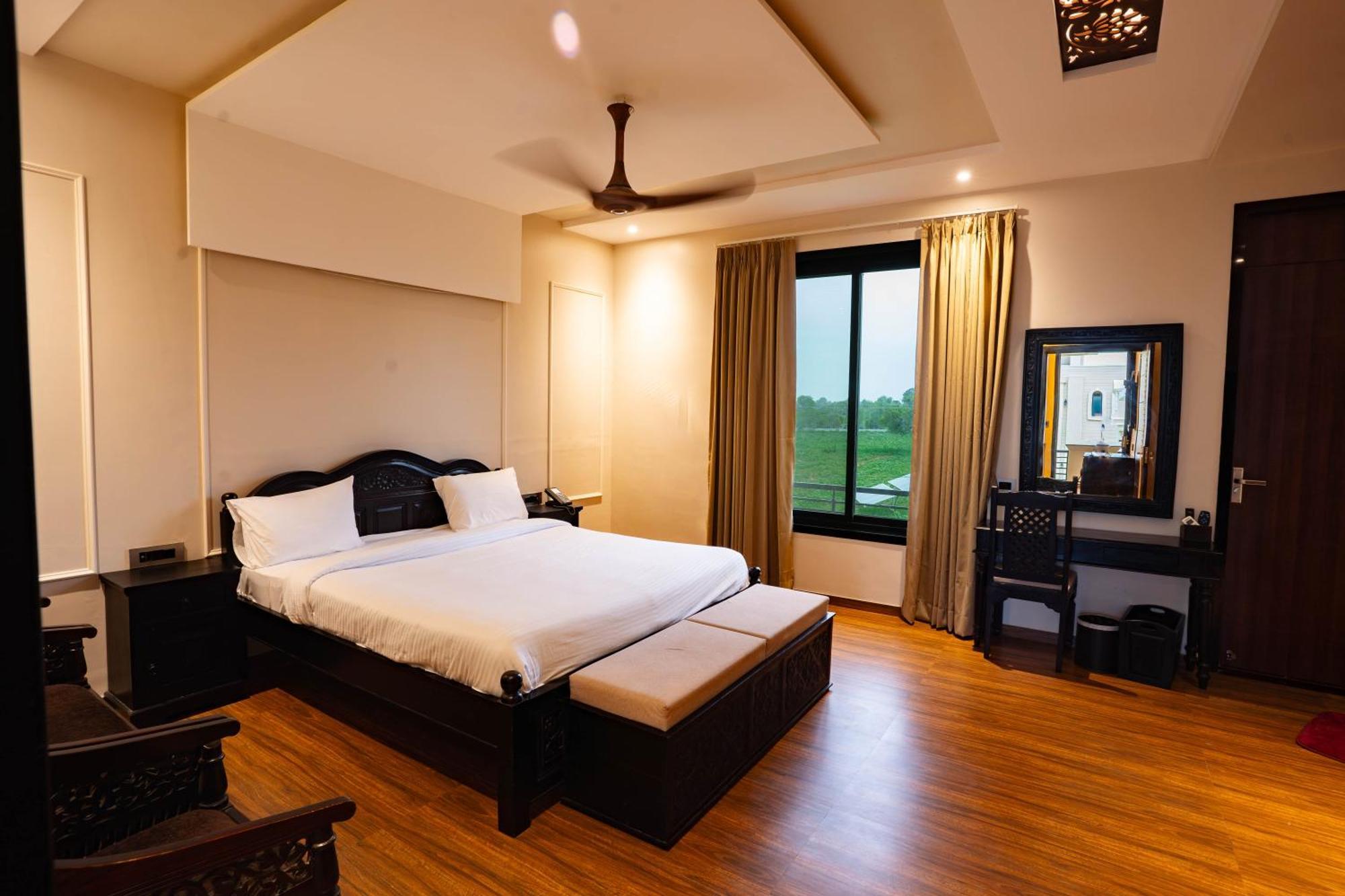 La Nature Hotels & Resorts Sikar Exterior photo