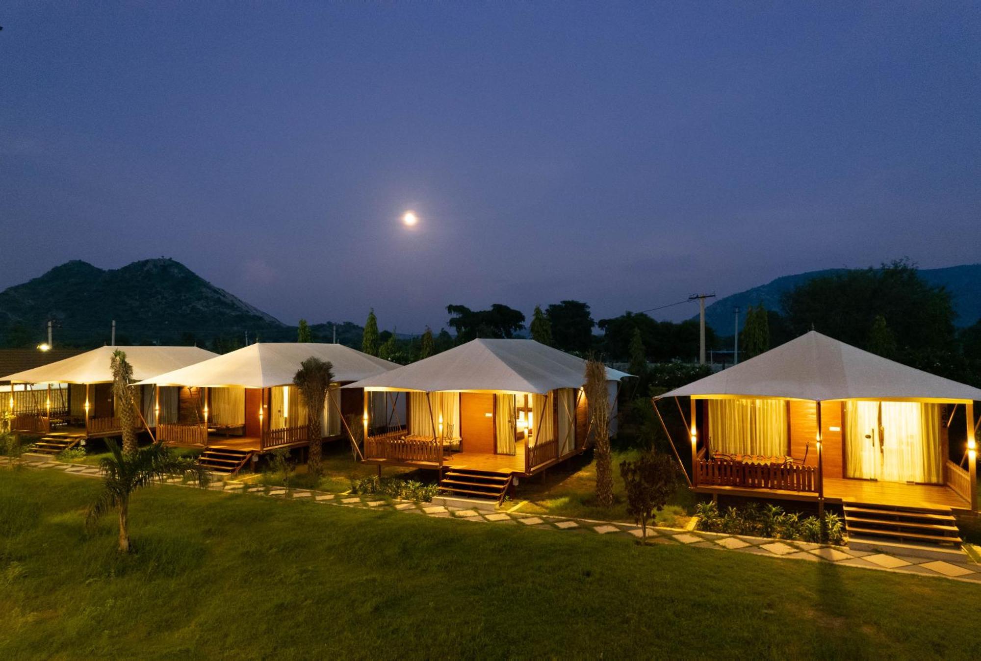 La Nature Hotels & Resorts Sikar Exterior photo
